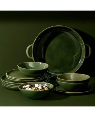  Family Feast Dinnerware, Set of 13 Pieces