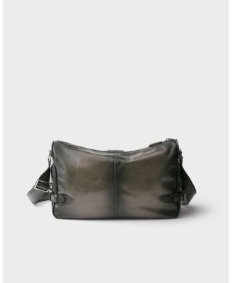  Antiqued Leather Zipper Shoulder Bag