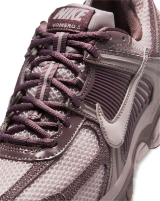 Women's Nike Zoom Vomero 5 Running Sneakers