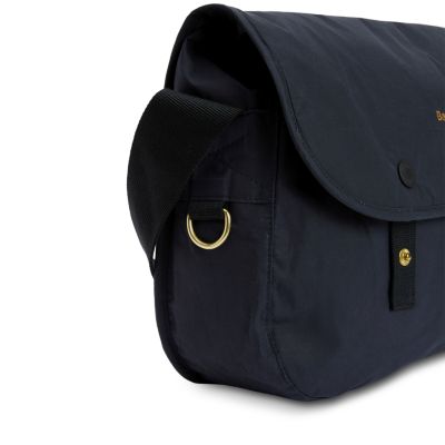 Transport Riever Crossbody Bag