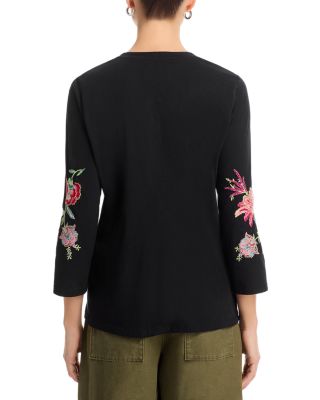 Three Quarter Sleeve Traounto V Neck Tee