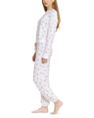 Star Seeker Lounge Set in Santa Plaid