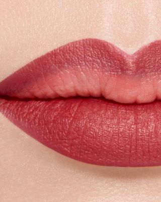 LE CRAYON L&Egrave;VRES Longwear Lip Pencil