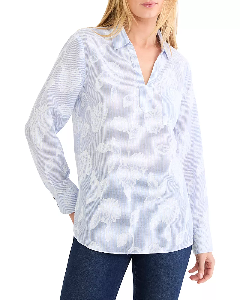 Nic+Zoe Floral Jacquard Top