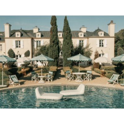 The Al Fresco Dining Table