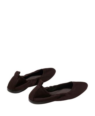  Women's The Pascale Flats