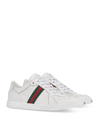 Women's Stretch Low Top Sneakers