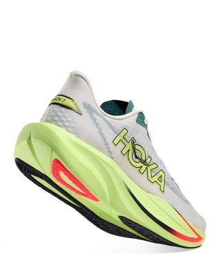 Women's Mach 7 Running Sneakers