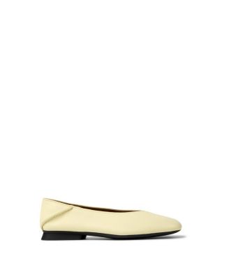 Women's Casi Myra Leather Ballerina