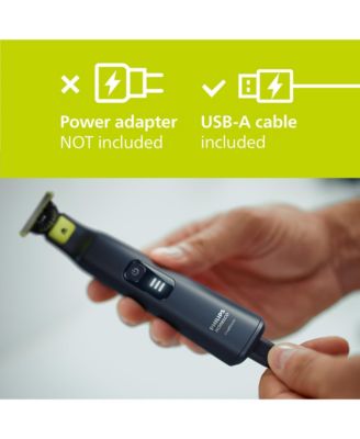 Norelco Electric Shaver 7900 with UV Sanitizing Cube