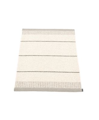  Belle Rug, 24" X 33"