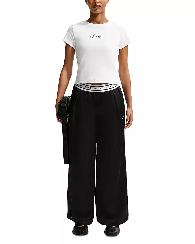 Nike Sportswear Women's Ribbed Cropped Tee