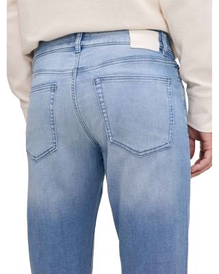 Russell Slim Straight Jeans in Ramer