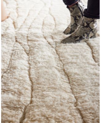 Mink Home Valmont VAL02  Area Rug Collection