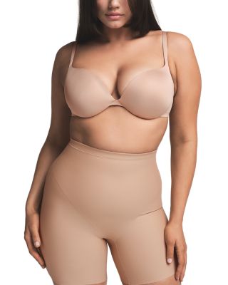 Core Sculpt Mid Rise Shorts