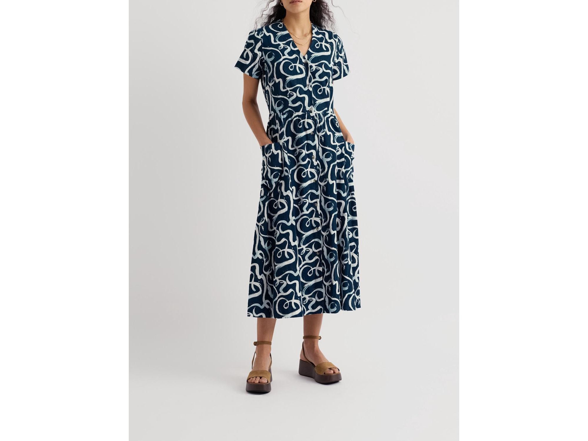 Fowen V-Neck Shirt-Style Midi Dress — Image 6