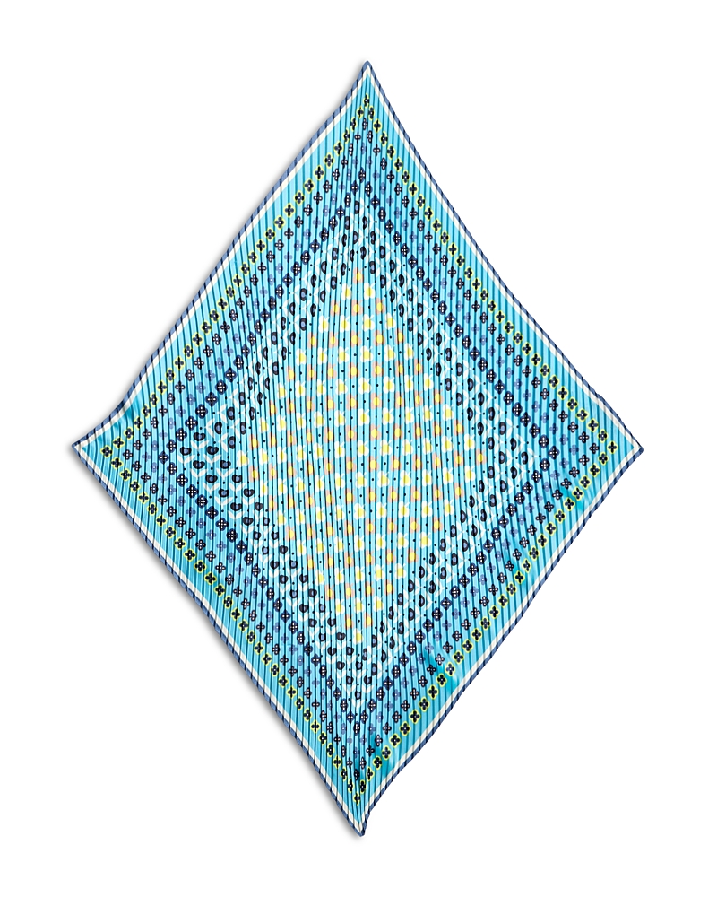 Echo Clover Pleated Diamond Scarf