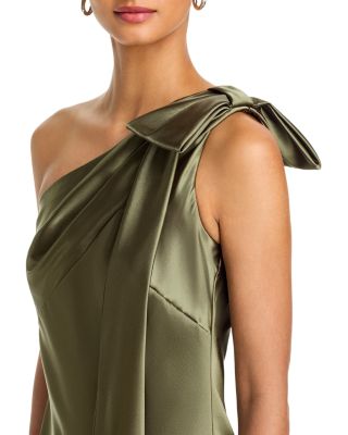 One Shoulder Satin Column Gown - Exclusive - thumbnail 3
