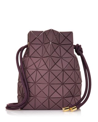 Wring Drawstring Shoulder Bag
