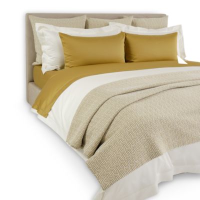 Vend&ocirc;me Egyptian Cotton Blend Bedding Collection