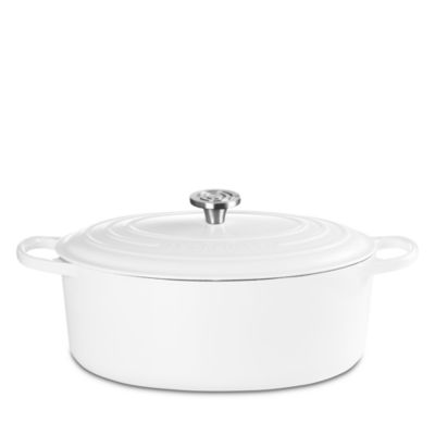 9.5-Quart Oval Dutch Oven