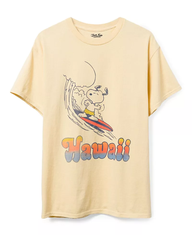 Junk Food Clothing Snoopy Hawaii Flea Market Tee