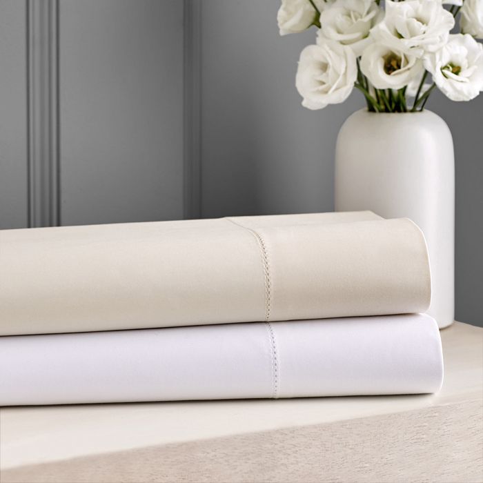 Hudson Park Collection 680tc Extra Deep Flat Sateen Sheet, Queen - 100% Exclusive In White