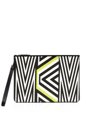 MCM - Tobias Pouch