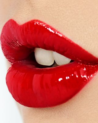 Lip Lustre Luxe Color-Lasting Lip Lacquer