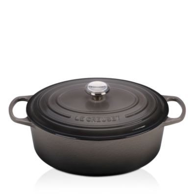 6.75-Quart Signature Oval Dutch Oven