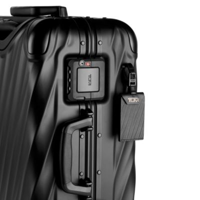 19 Degree Aluminum Continental Carry On