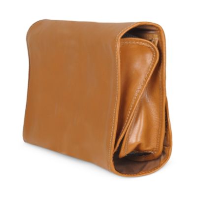 Life Pelle Leather Tri-Fold Toiletry Kit