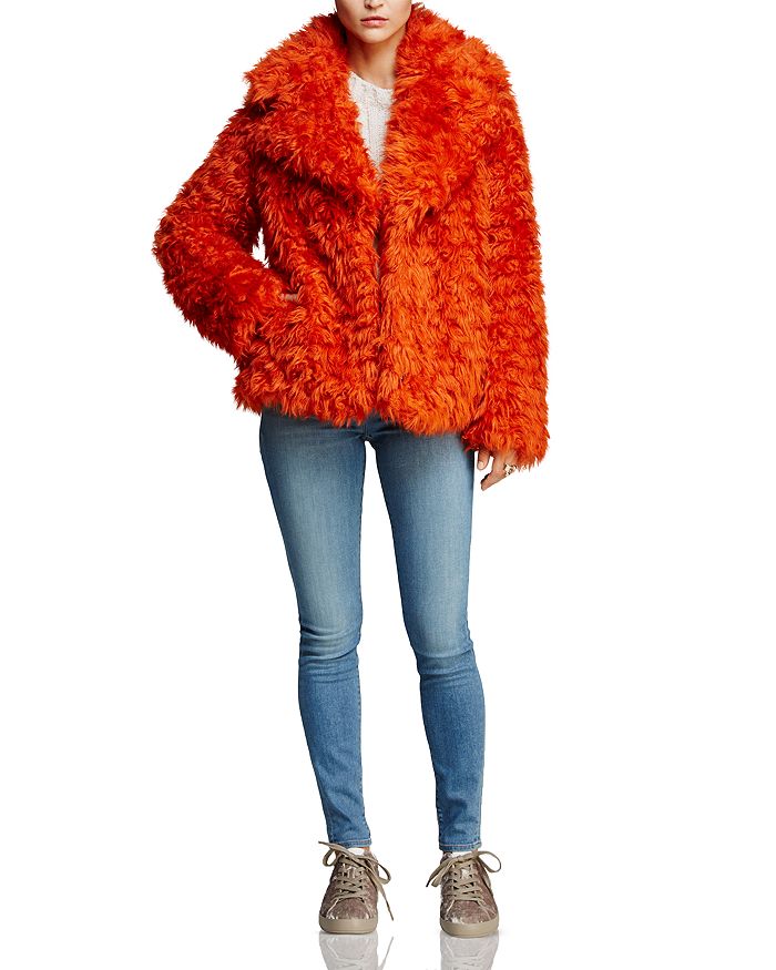 Kendall and kylie clearance faux fur coat
