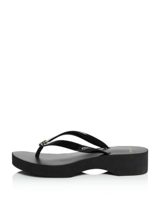 tory burch fitflops