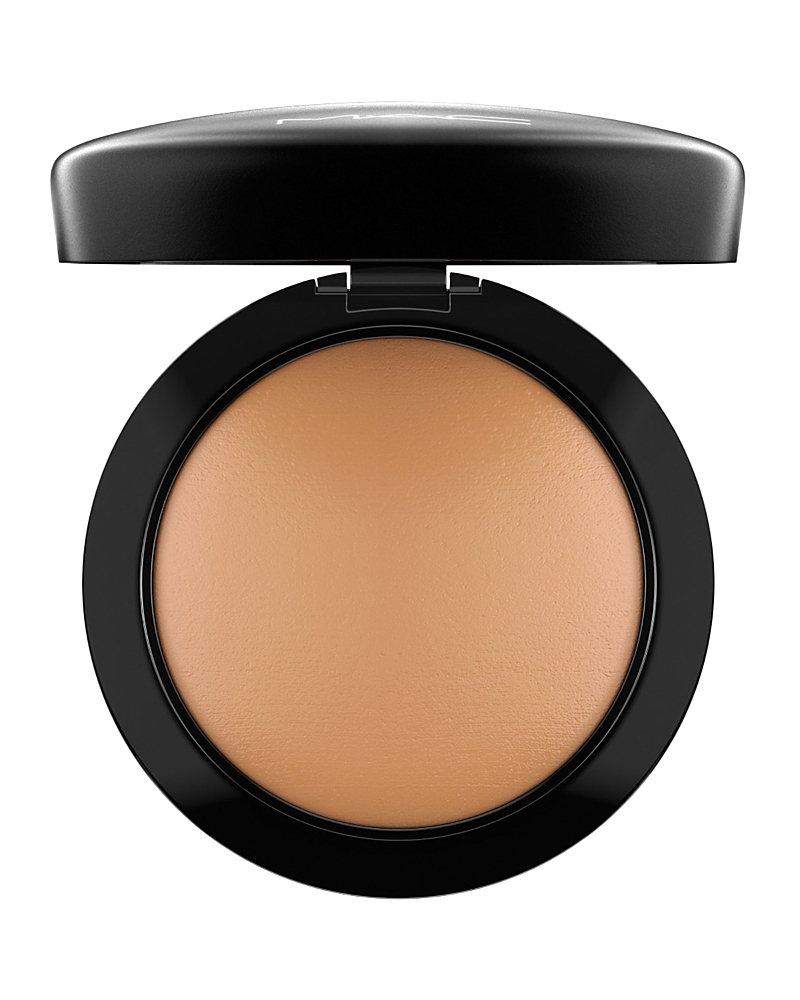 MAC Mineralize Skinfinish Natural