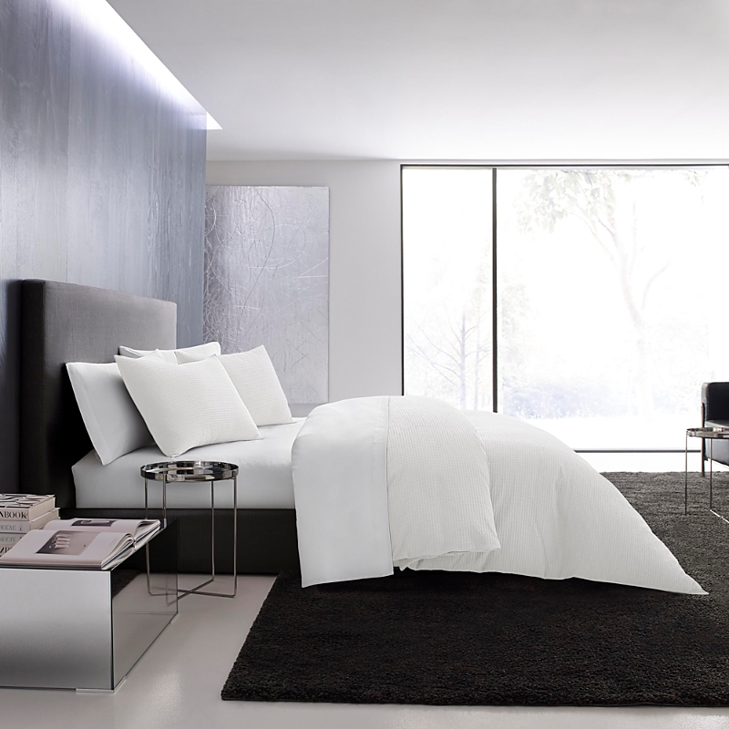 Vera Wang Waffle Pique Duvet Cover Set, Queen In White