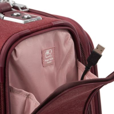 Platinum Elite International Expandable Carry On Spinner