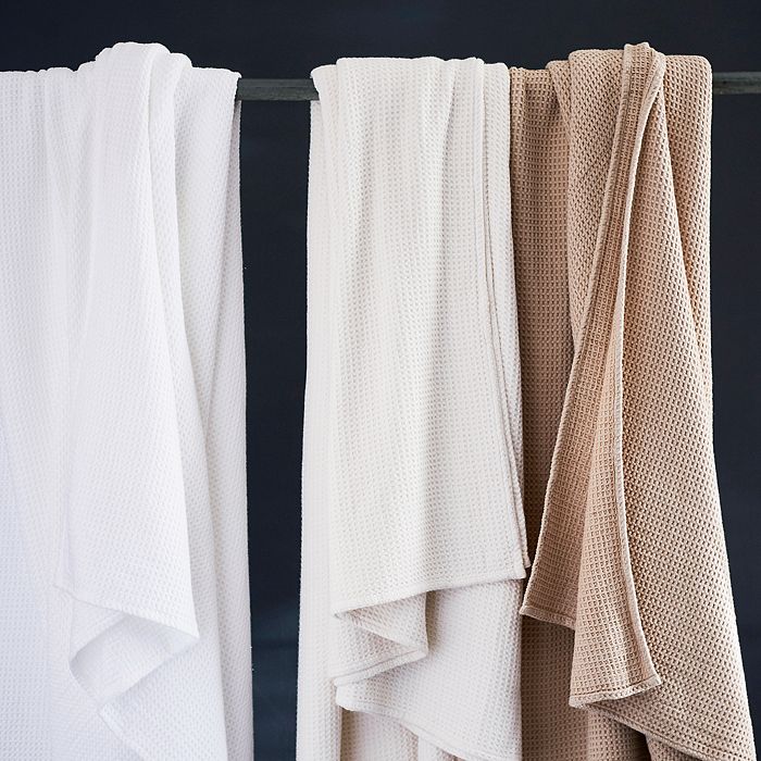 Shop Matouk Chatham Blanket, Full/queen In White