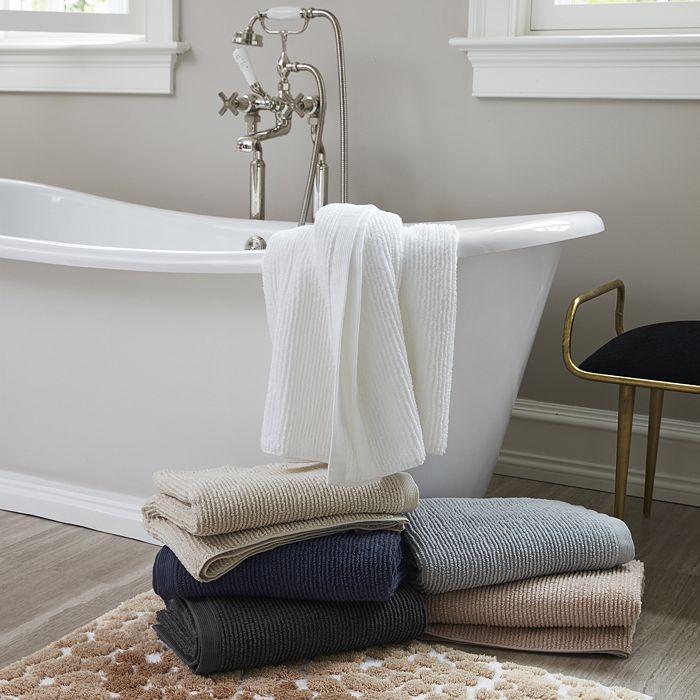 Matouk Aman Bath Towels In Baltic