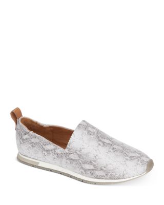 kenneth cole gentle souls flats