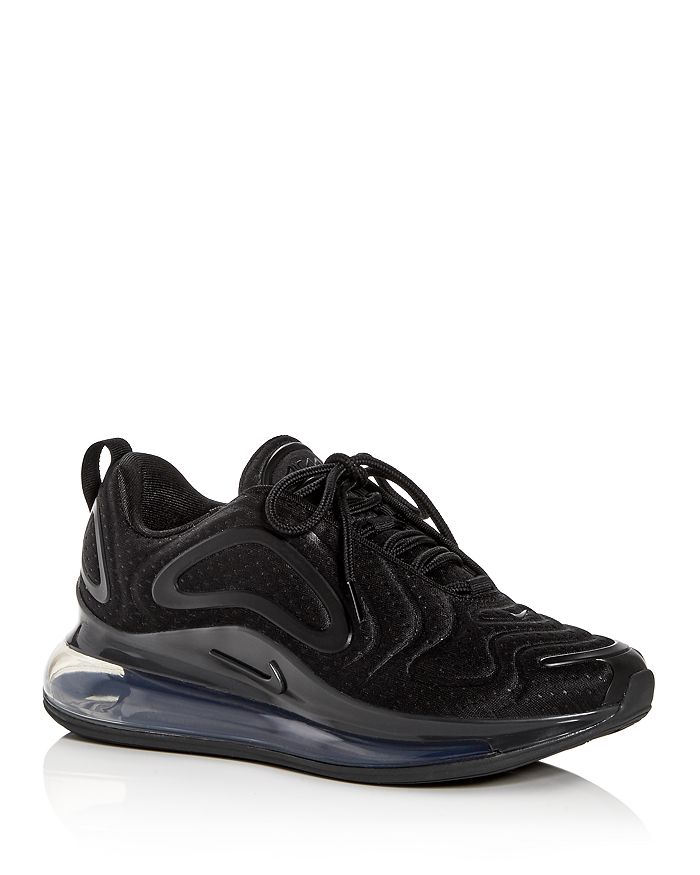 Nike Black Air Max 720 Sneakers In Black