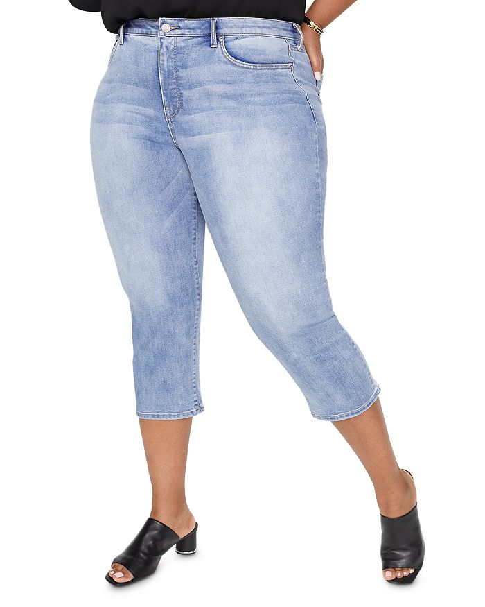 Nydj Plus Chloe Capri Jeans In Market In Biscayne