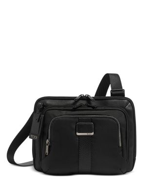 tumi corporate collection messenger