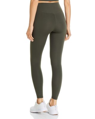 Splits59 Airweight Sleeveless Crop Top & Airweight Leggings