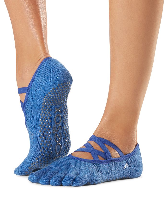 Toesox Elle Full Toe Grip Yoga Socks In Medium Blue