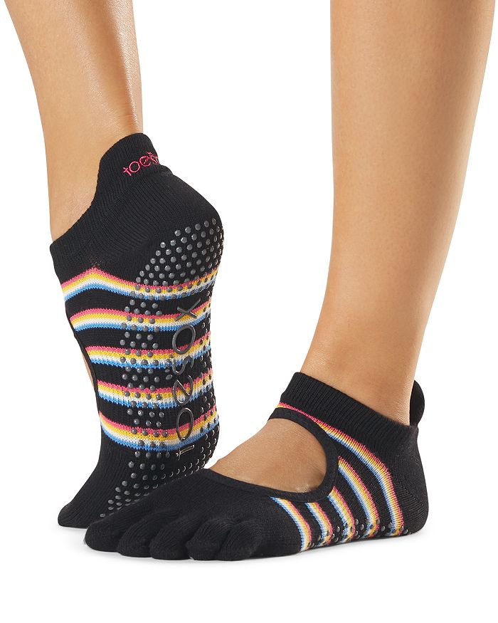 Toesox Bellarina Grip Barre Socks In Black Mystique