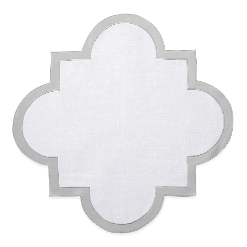 Matouk Mirasol Placemat 18 X 18, Set Of 4 In Silver