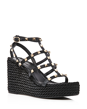 Valentino Garavani Rockstud Leather Wedge Sandals In Black