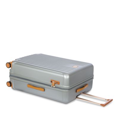 Capri 2.0 30" Expandable Spinner Suitcase