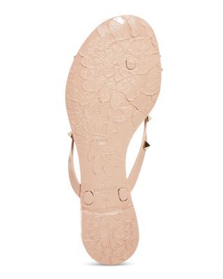 【関税＆送料込み】Valentino Garavani Summer Rockstud Thong Summer Rockstud thong sandals in blue - Valentino Garavani